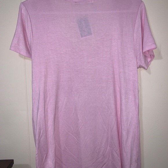 Basic pink tee shirt. - Picture 2 of 4